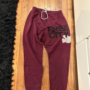 Free City crop sweatpants - burgundy